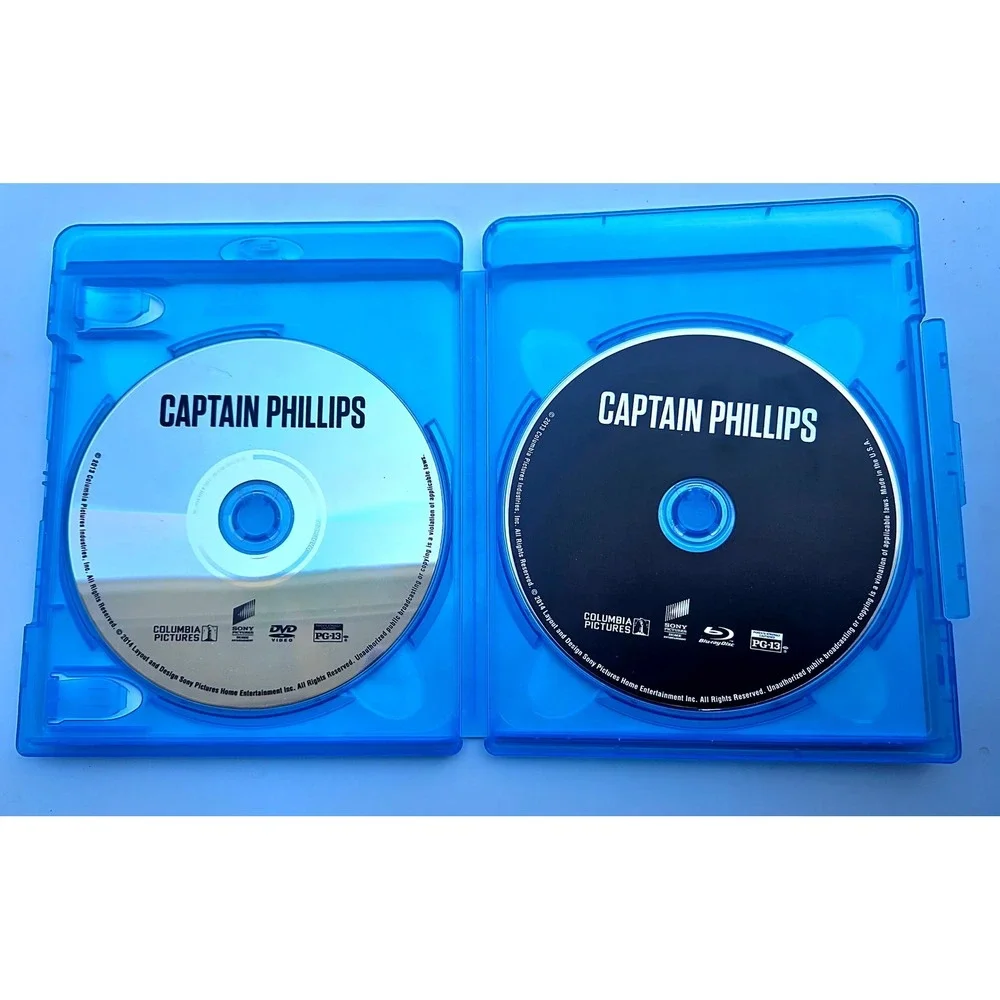 Captain Phillips Blu-ray DVD Tom Hanks Action Thriller True Story 2-Disc Set